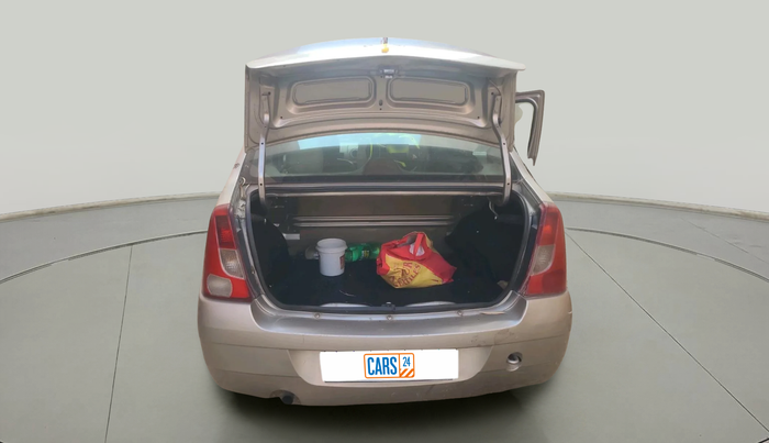 2011 Mahindra Verito 1.5 D4 BS III, Diesel, Manual, 1,31,132 km, exterior