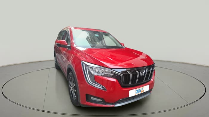 2022 Mahindra XUV700 AX 7 P AT 7 STR, Petrol, Automatic, 49,985 km, exterior