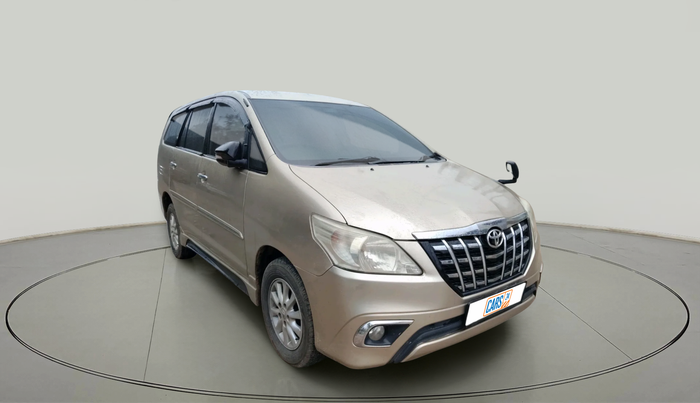 2013 Toyota Innova 2.5 VX 7 STR, Diesel, Manual, 1,28,615 km, exterior