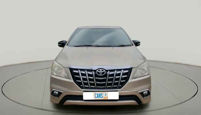 2013 Toyota Innova 2.5 VX 7 STR, Diesel, Manual, 1,28,615 km, exterior