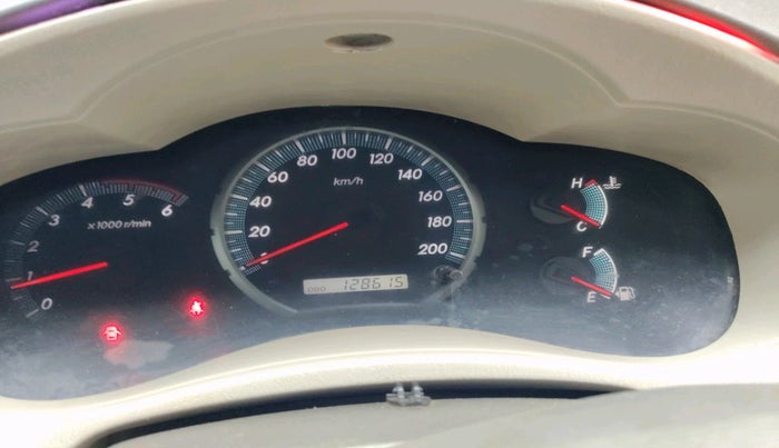 2013 Toyota Innova 2.5 VX 7 STR, Diesel, Manual, 1,28,615 km, interior