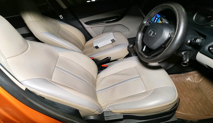 2018 Tata Tiago XT PETROL, Petrol, Manual, 67,449 km, interior