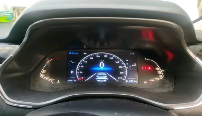 2022 Renault Kiger RXZ TURBO CVT, Petrol, Automatic, 35,941 km, interior