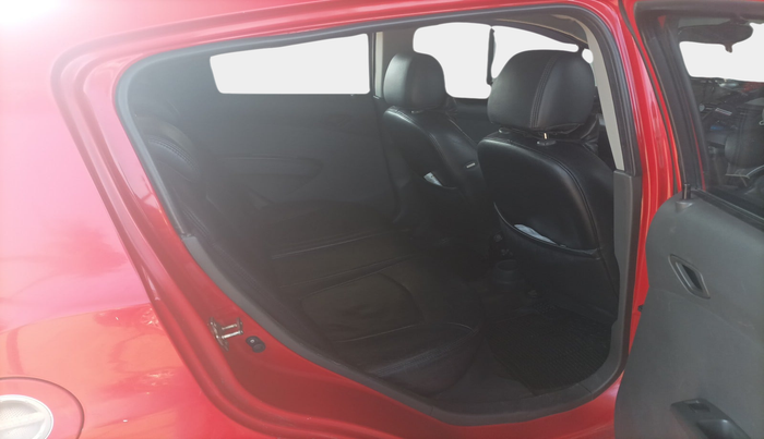 2010 Chevrolet Beat LT PETROL, Petrol, Manual, 1,18,166 km, interior