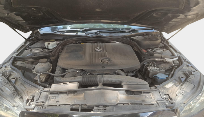 2013 Mercedes Benz E Class E 250 CDI AVANTGARDE, Diesel, Automatic, 1,19,819 km, exterior