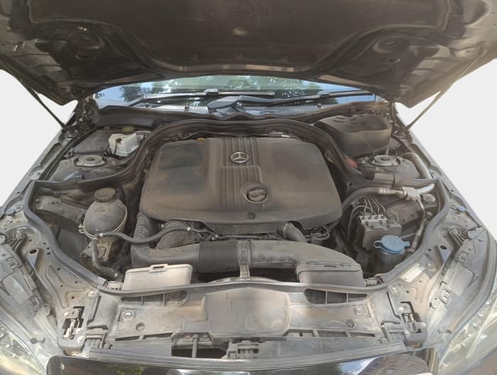 2013 Mercedes Benz E Class E 250 CDI AVANTGARDE, Diesel, Automatic, 1,19,819 km, exterior