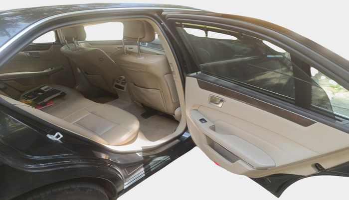 2013 Mercedes Benz E Class E 250 CDI AVANTGARDE, Diesel, Automatic, 1,19,819 km, interior