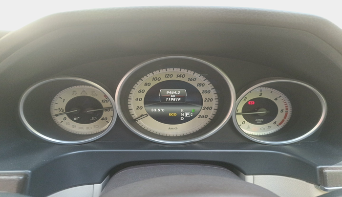 2013 Mercedes Benz E Class E 250 CDI AVANTGARDE, Diesel, Automatic, 1,19,819 km, interior