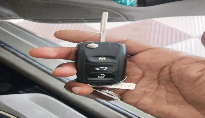 2014 Skoda Rapid 1.5 TDI CR ELEGANCE, Diesel, Manual, 1,02,437 km, interior