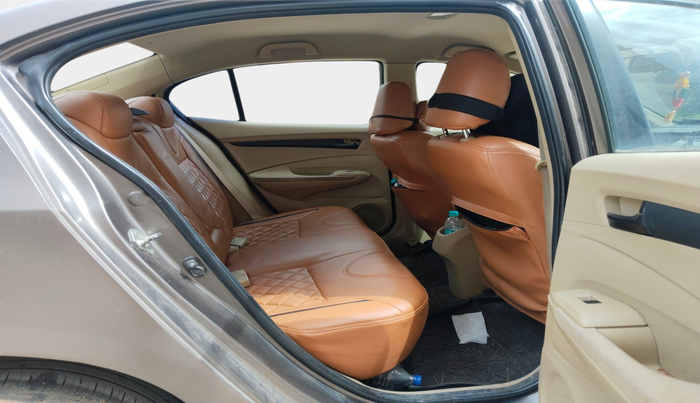2011 Honda City 1.5L I-VTEC S MT, Petrol, Manual, 1,23,672 km, interior