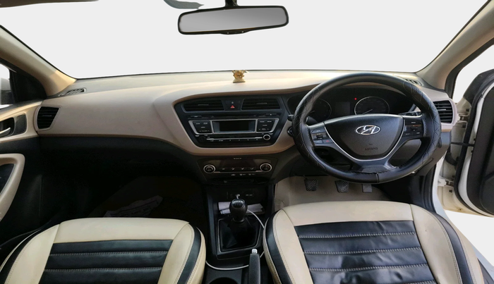 2015 Hyundai Elite i20 SPORTZ 1.2 (O), Petrol, Manual, 76,571 km, interior