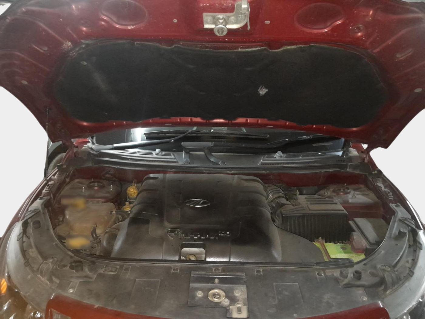 2012 Mahindra XUV500 W6, Diesel, Manual, 81,358 km, exterior