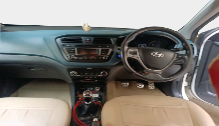 2015 Hyundai i20 Active 1.4 SX, Diesel, Manual, 1,80,159 km, interior