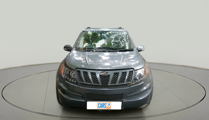 2014 Mahindra XUV500 W6, Diesel, Manual, 74,600 km, exterior