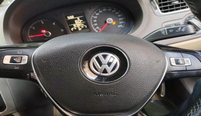 2016 Volkswagen Vento HIGHLINE DIESEL 1.5, Diesel, Manual, 1,67,296 km, interior