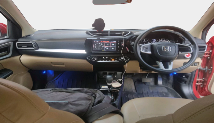 2023 Honda Amaze 1.2L I-VTEC VX CVT, Petrol, Automatic, 13,001 km, interior