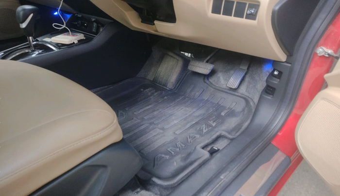 2023 Honda Amaze 1.2L I-VTEC VX CVT, Petrol, Automatic, 13,001 km, interior