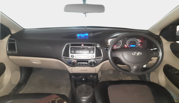 2013 Hyundai i20 MAGNA (O) 1.2, Petrol, Manual, 56,367 km, interior