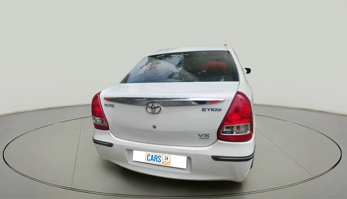 2011 Toyota Etios VX, Petrol, Manual, 1,36,926 km, exterior