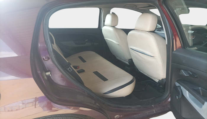 2013 Fiat Grand Punto ACTIVE 1.3, Diesel, Manual, 1,50,904 km, interior