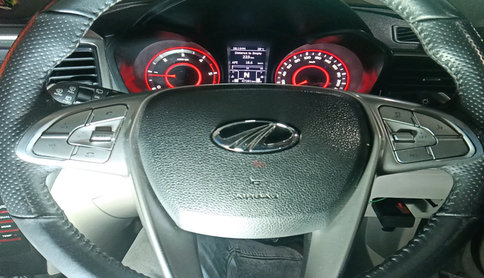 2021 Mahindra XUV300 W8 (O) 1.5 DIESEL, Diesel, Manual, 47,281 km, interior