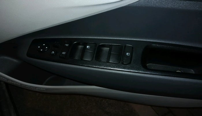 2021 Hyundai GRAND I10 NIOS SPORTZ AMT 1.2 KAPPA VTVT, Petrol, Automatic, 20,469 km, interior