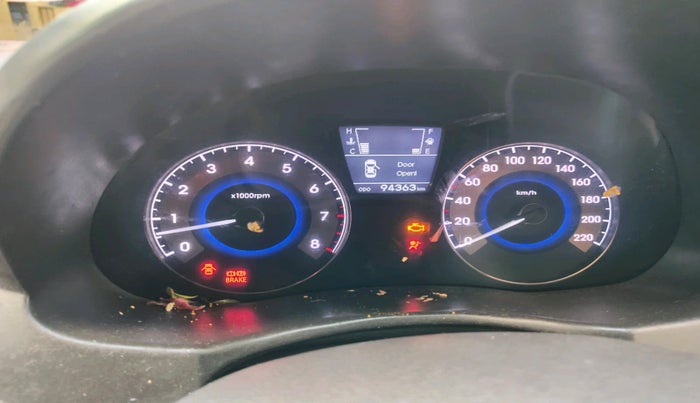 2011 Hyundai Verna FLUIDIC 1.6 VTVT SX OPT, Petrol, Manual, 94,363 km, interior