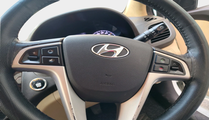 2011 Hyundai Verna FLUIDIC 1.6 VTVT SX OPT, Petrol, Manual, 94,363 km, interior