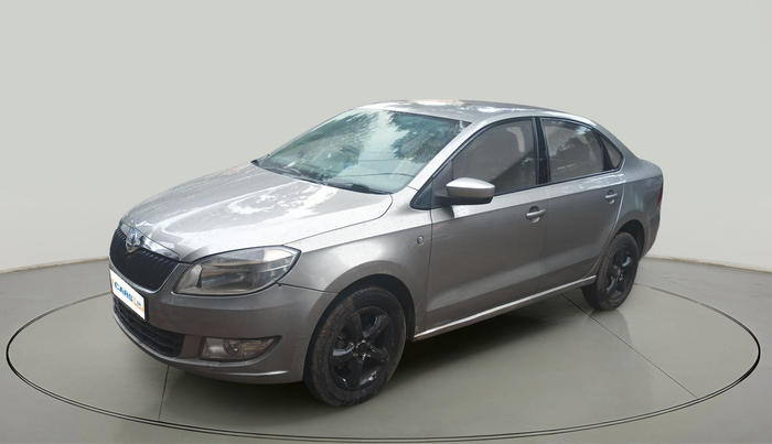 2014 Skoda Rapid AMBITION 1.6 TDI CR MT PLUS, Diesel, Manual, 87,408 km, exterior