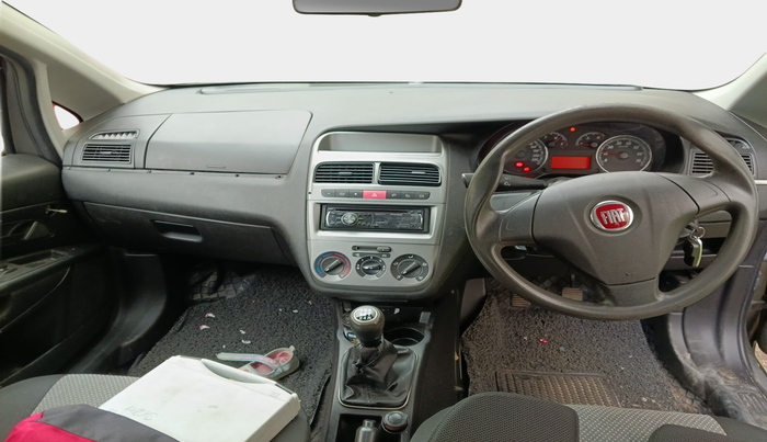 2010 Fiat Grand Punto DYNAMIC 1.4, Petrol, Manual, 95,004 km, interior