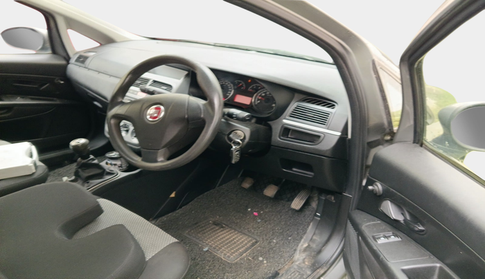 2010 Fiat Grand Punto DYNAMIC 1.4, Petrol, Manual, 95,004 km, interior