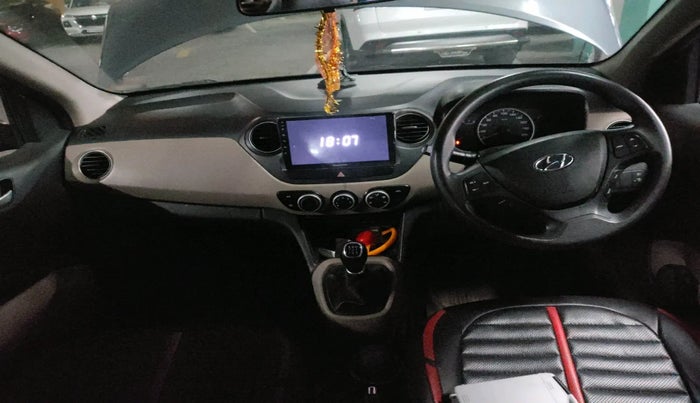 2016 Hyundai Grand i10 SPORTZ 1.2 KAPPA VTVT, Petrol, Manual, 63,318 km, interior