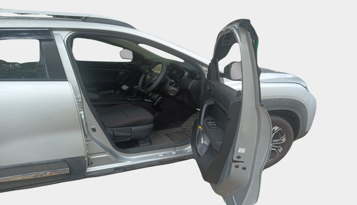 2023 Renault Kiger RXZ AMT, Petrol, Automatic, 3,791 km, interior