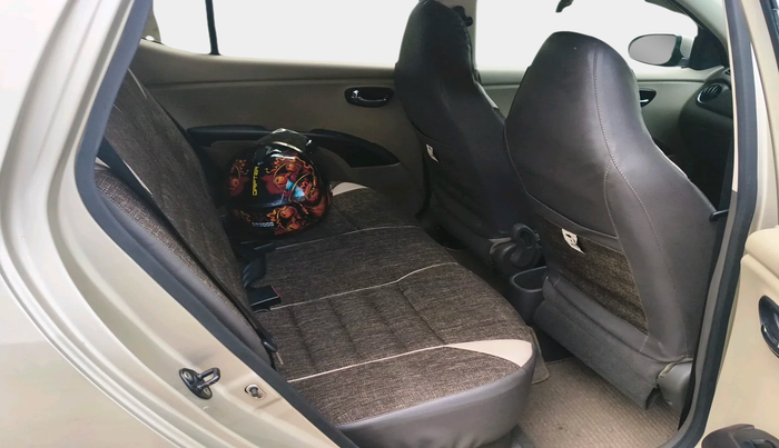 2012 Hyundai i10 MAGNA 1.2, Petrol, Manual, 29,041 km, interior