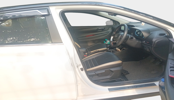 2021 Hyundai NEW I20 ASTA 1.2 MT DUAL TONE, Petrol, Manual, 49,731 km, interior