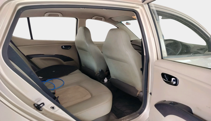 2011 Hyundai i10 MAGNA 1.2, Petrol, Manual, 37,842 km, interior