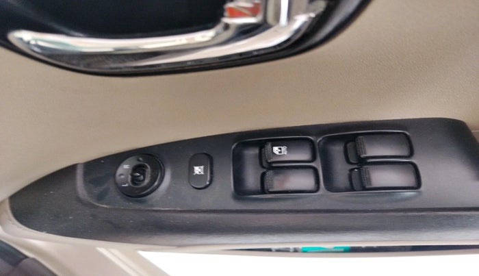 2011 Hyundai i10 MAGNA 1.2, Petrol, Manual, 37,842 km, interior