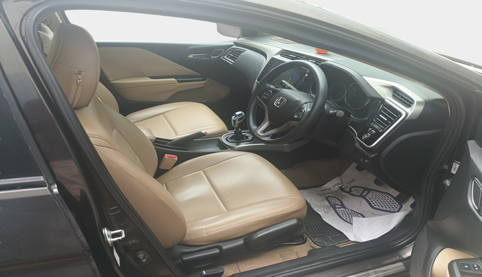 2018 Honda City 1.5L I-VTEC V MT, Petrol, Manual, 1,14,106 km, interior
