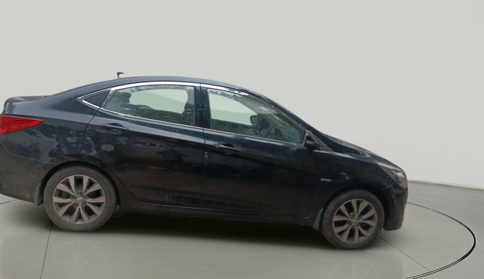 2017 Hyundai Verna 1.6 VTVT SX, Petrol, Manual, 63,065 km, exterior