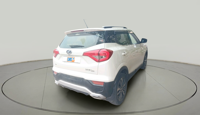 2020 Mahindra XUV300 W8 (O) 1.5 DIESEL, Diesel, Manual, 1,17,654 km, exterior