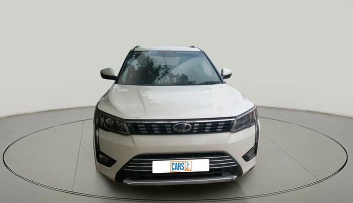 2020 Mahindra XUV300 W8 (O) 1.5 DIESEL, Diesel, Manual, 1,17,654 km, exterior