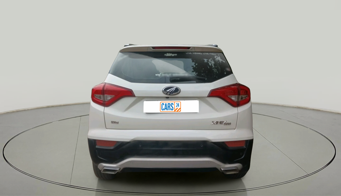 2020 Mahindra XUV300 W8 (O) 1.5 DIESEL, Diesel, Manual, 1,17,654 km, exterior