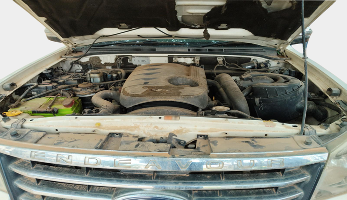 2012 Ford Endeavour 3.0L 4X4 AT, Diesel, Automatic, 81,853 km, exterior