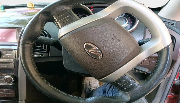 2012 Mahindra XUV500 W8, Diesel, Manual, 66,895 km, interior