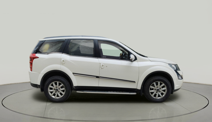 2015 Mahindra XUV500 W10 1.99, Diesel, Manual, 1,49,255 km, exterior