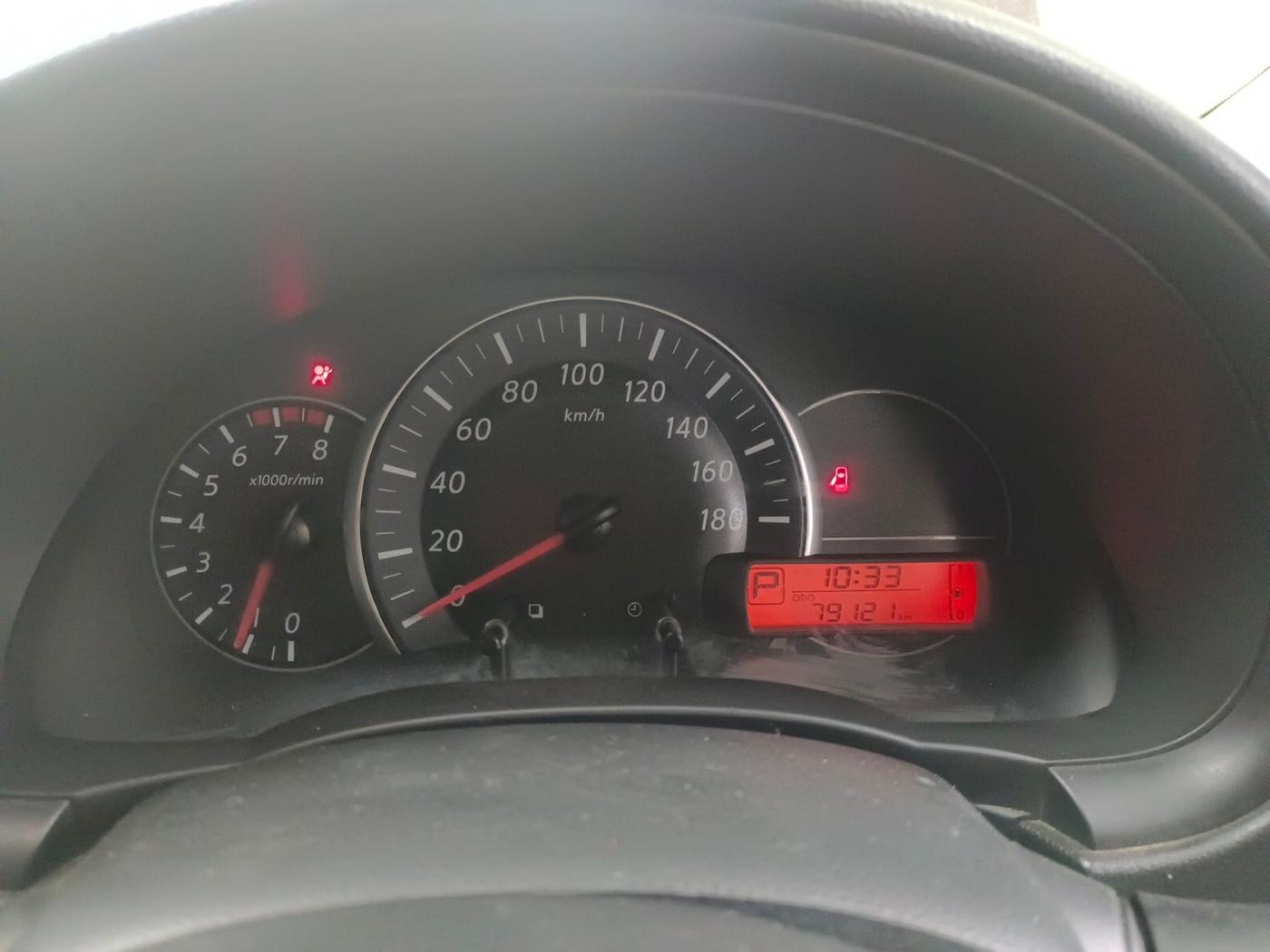 2018 Nissan Micra XV CVT, Petrol, Automatic, 79,121 km, interior