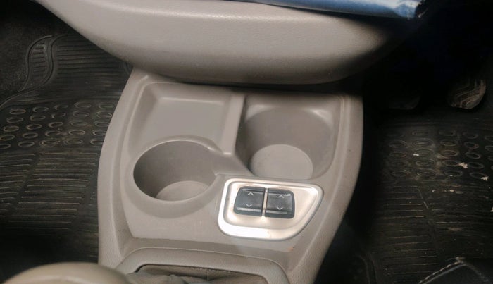 2017 Datsun Redi Go T (O), Petrol, Manual, 1,22,129 km, interior