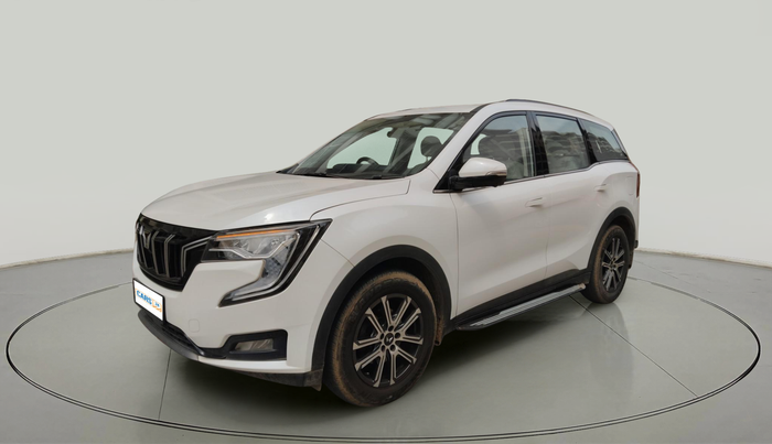 2023 Mahindra XUV700 AX 7 LUXURY D AWD AT 7 STR, Diesel, Automatic, 31,029 km, exterior