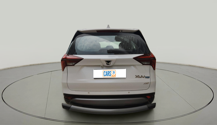 2023 Mahindra XUV700 AX 7 LUXURY D AWD AT 7 STR, Diesel, Automatic, 31,029 km, exterior
