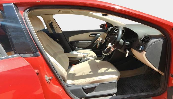 2017 Skoda Rapid STYLE 1.5 TDI AT, Diesel, Automatic, 1,75,892 km, interior